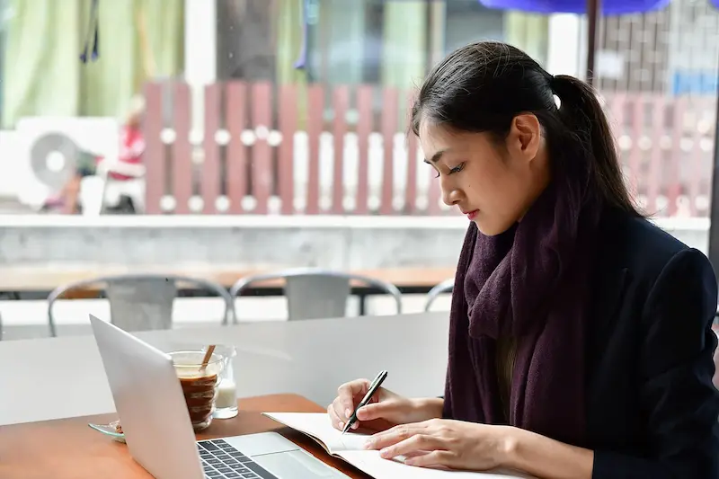 Choose a Quiet and Comfortable Study Place